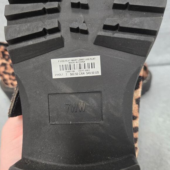Torrid Leopard Print Velvet Mary Jane Lug Loafers Size 7WW - Picture 9 of 9